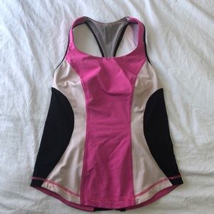 Lululemon tank